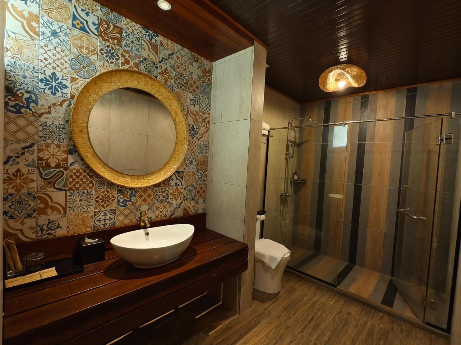 Borneo Beach & Mangrove Resort Tuaran Exterior photo