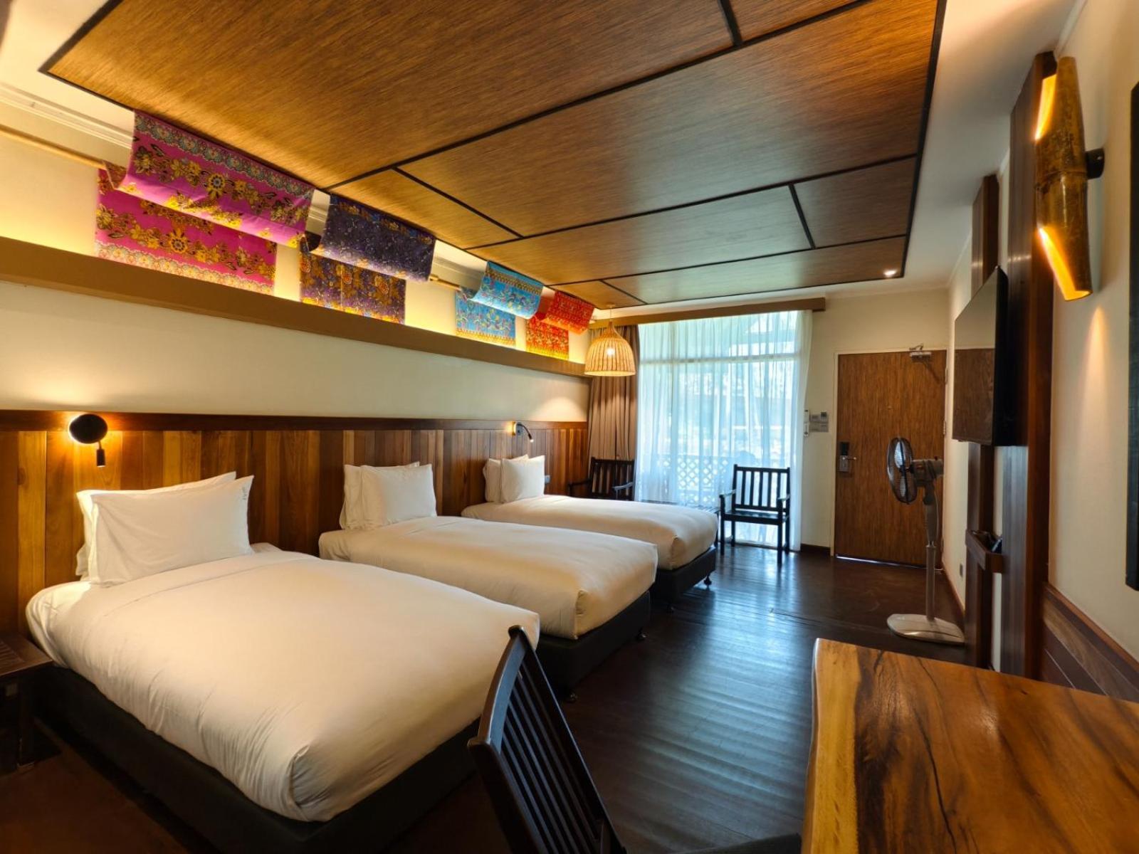 Borneo Beach & Mangrove Resort Tuaran Exterior photo